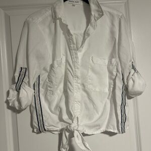Gently used Bella Dahl White Button-Up Shirt with Tie Front